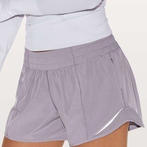 Lululemon Hotty Hot Short II, 4”